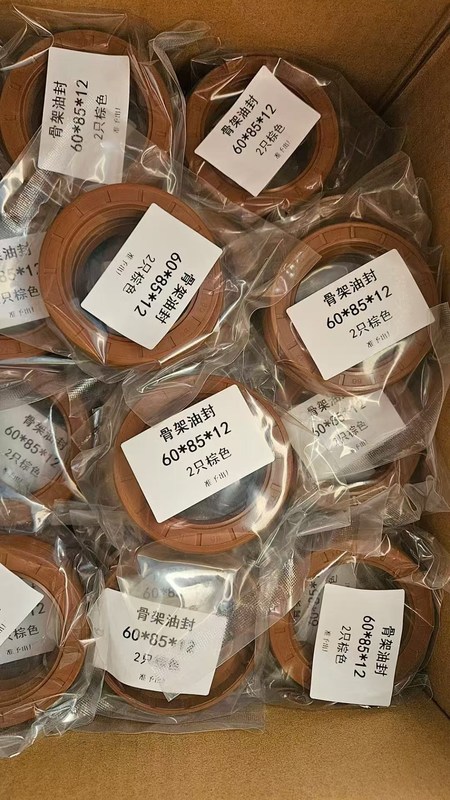 Στυπιοθλίπτης λαδιού 60*85*12 TC σε καουτσούκ NBR FKM Ιδανικό για στεγανοποίηση